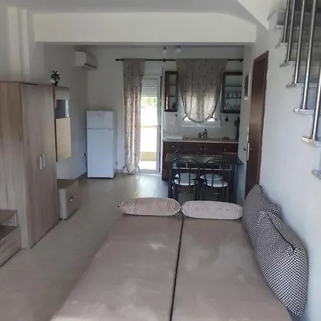 Apartment Rg House With Yard&parking Nikiti (Sithonia)